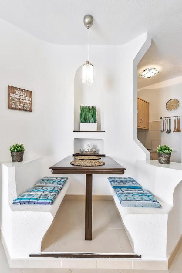 Sol Apartment With Amazing Seaview 아데제 외부 사진