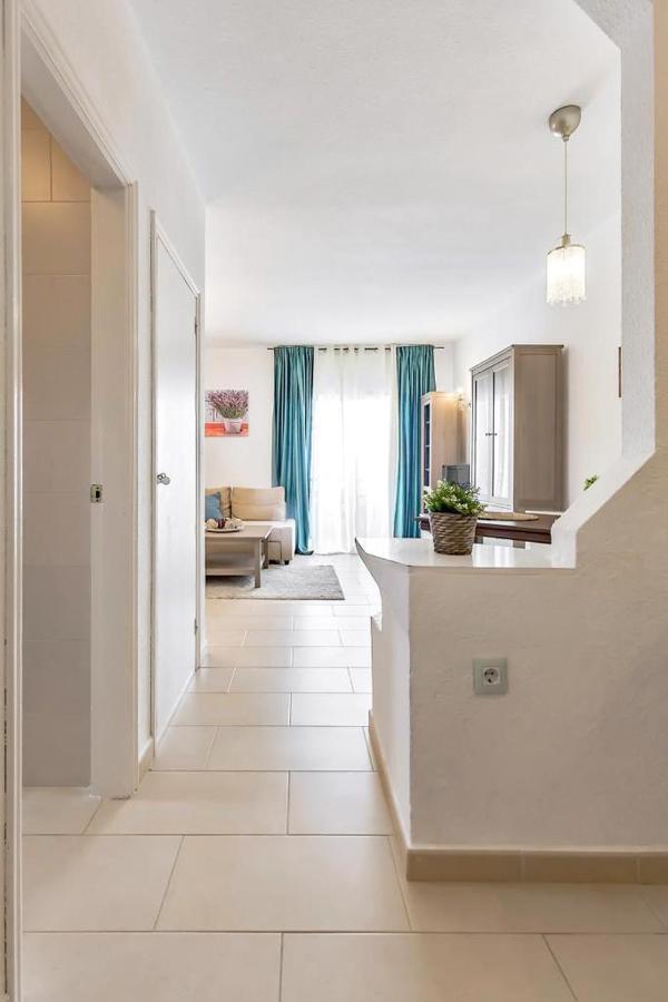 Sol Apartment With Amazing Seaview 아데제 외부 사진