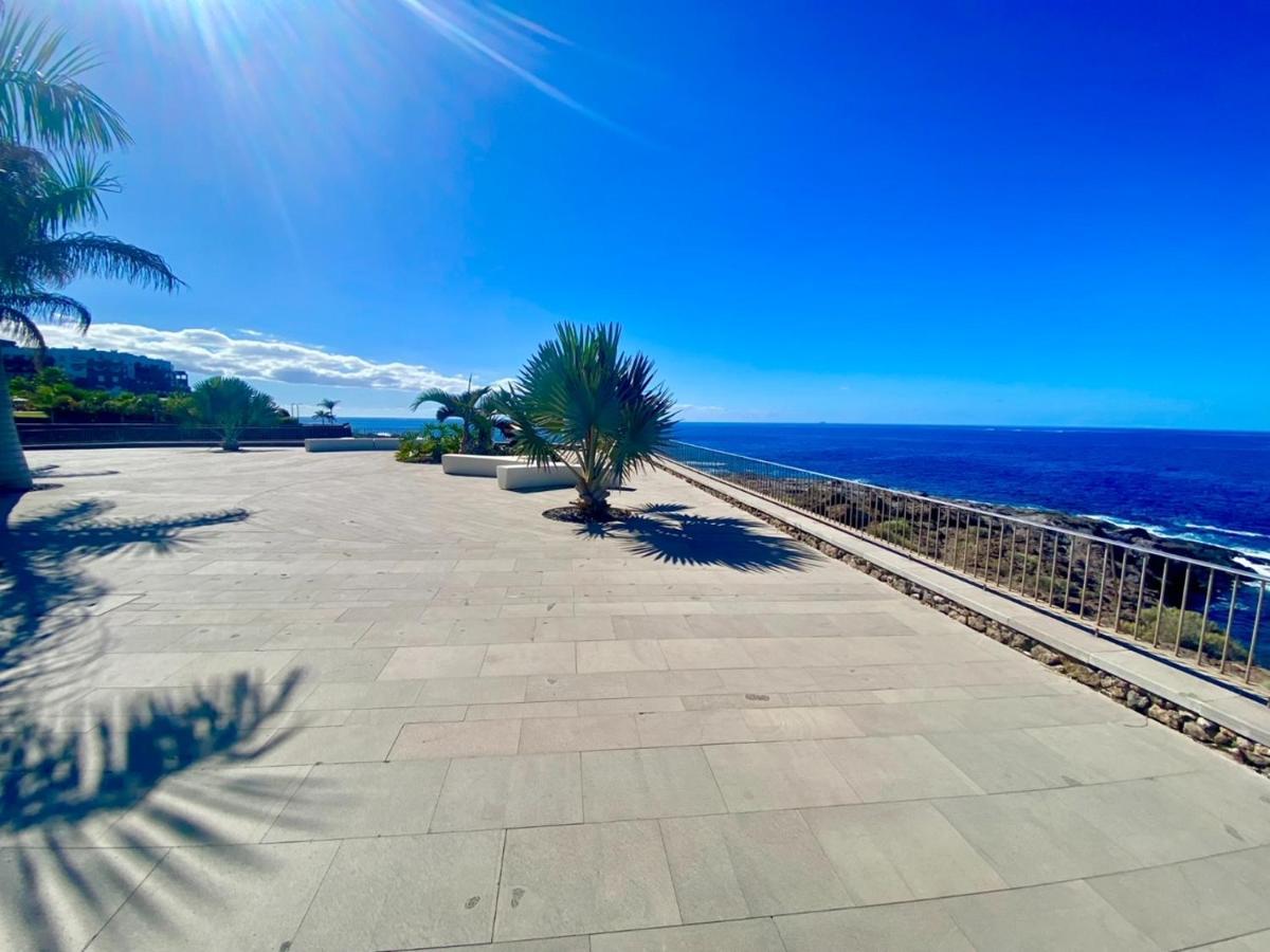 Sol Apartment With Amazing Seaview 아데제 외부 사진